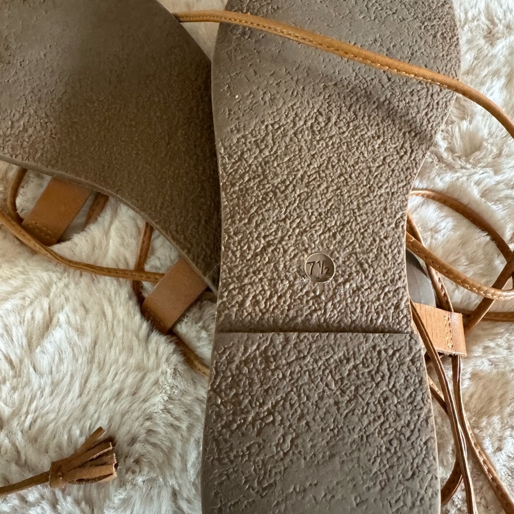 Madewell Boardwalk Leather Lace-Up Sandals - Picture 4 of 4